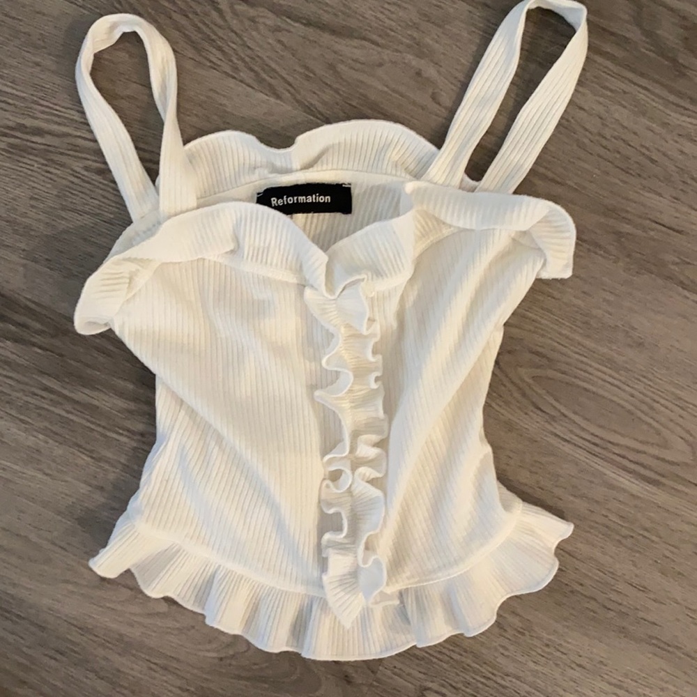 Reformation white ribbed crop top with ruffle detailing. SX